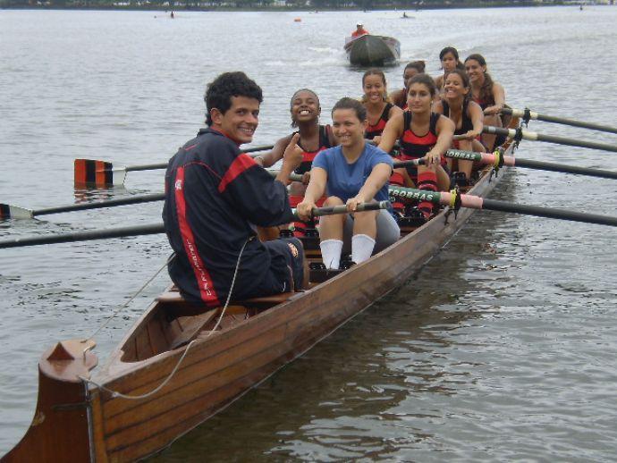 O departamento de remo do Clube de Regatas do Flamengo já tem data e local para estrear na temporada 2011. No dia 20 de março / Foto: Fla imagens